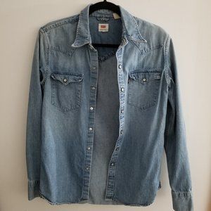 Levi's jeans shirt